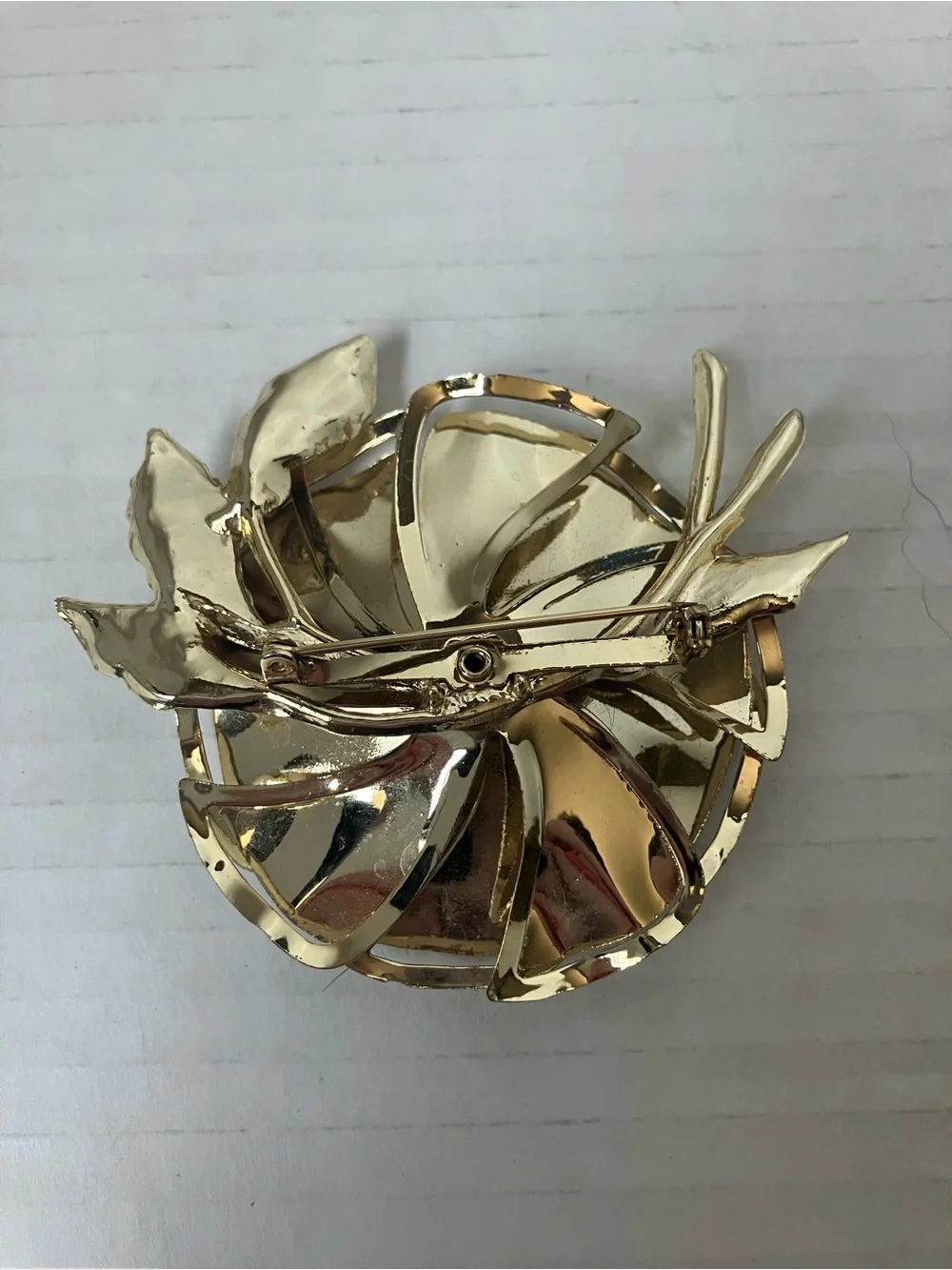 Vintage Gold Floral Brooch with Matching Clip-On Earrings Set Dress Fancy Pin Up
